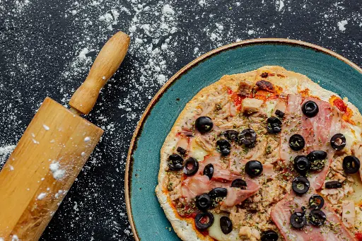 Pizza Tonno