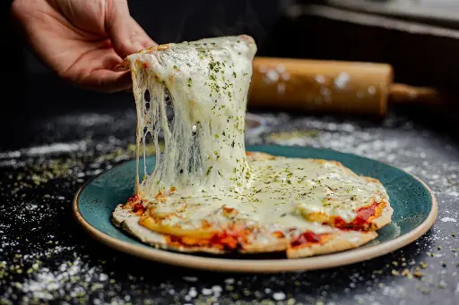 Pizza 4 Quesos